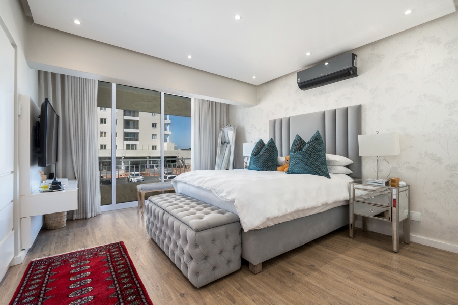 To Let 3 Bedroom Property for Rent in Mouille Point Western Cape